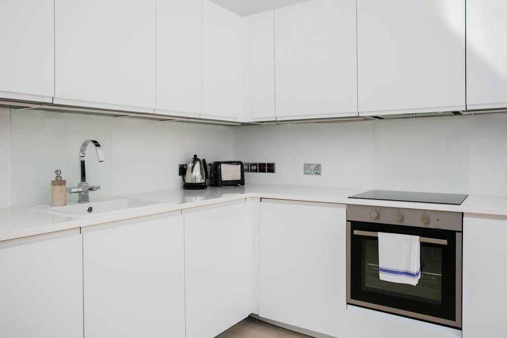 undefined Pristine & Lavish 1BD Flat - Paddington 7