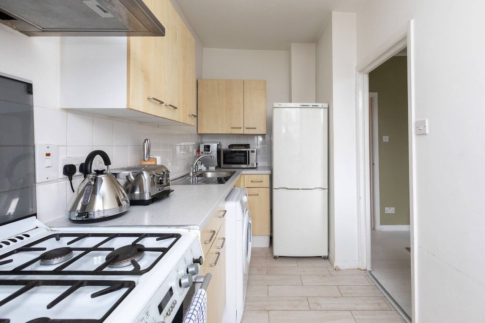 undefined Light & Central 1BD Flat - Dalston 10