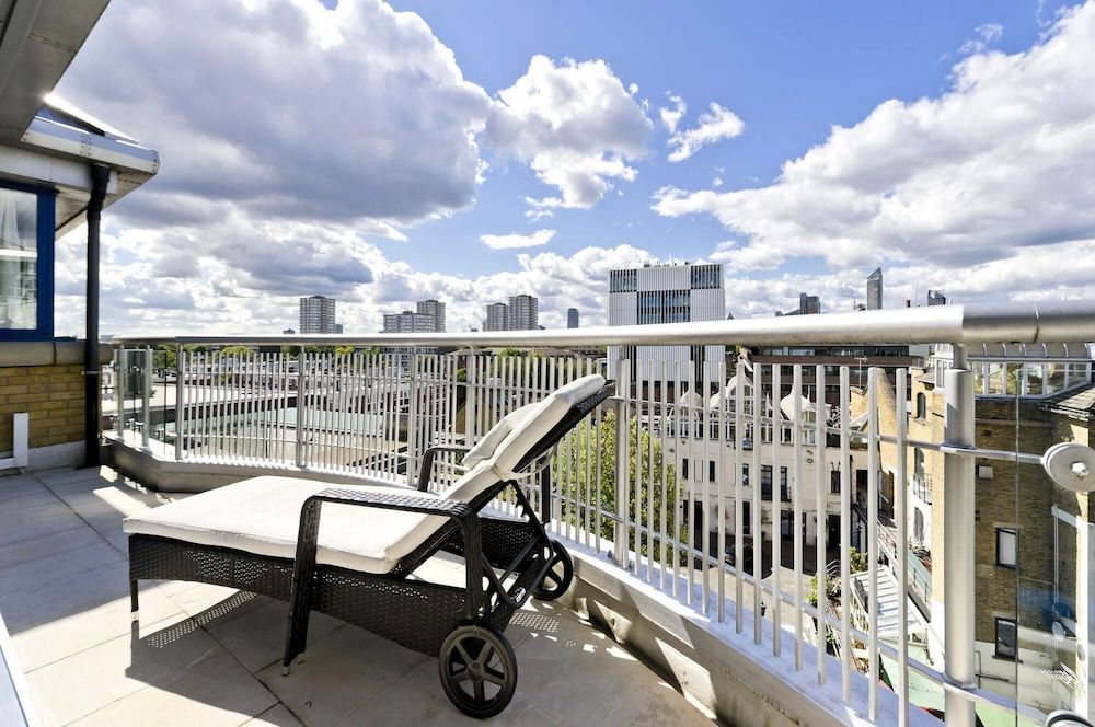 undefined Luxury 4 Bedroom Penthouse in Beautiful Battersea 7