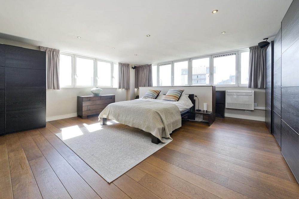 undefined Luxury 4 Bedroom Penthouse in Beautiful Battersea 6