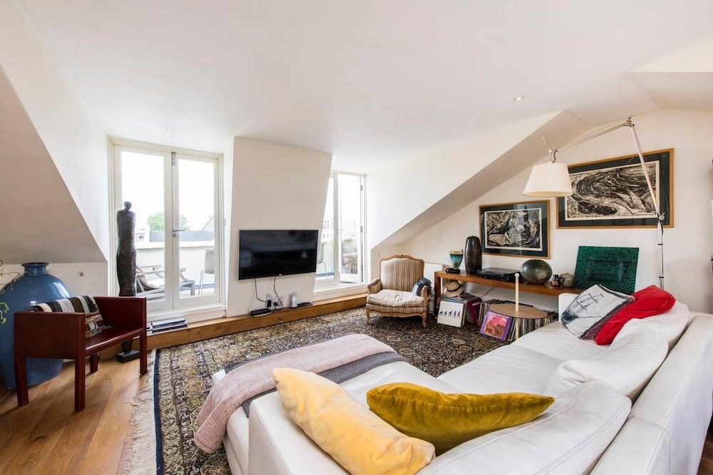 undefined Unique 2bed Flat Portobello Road 8