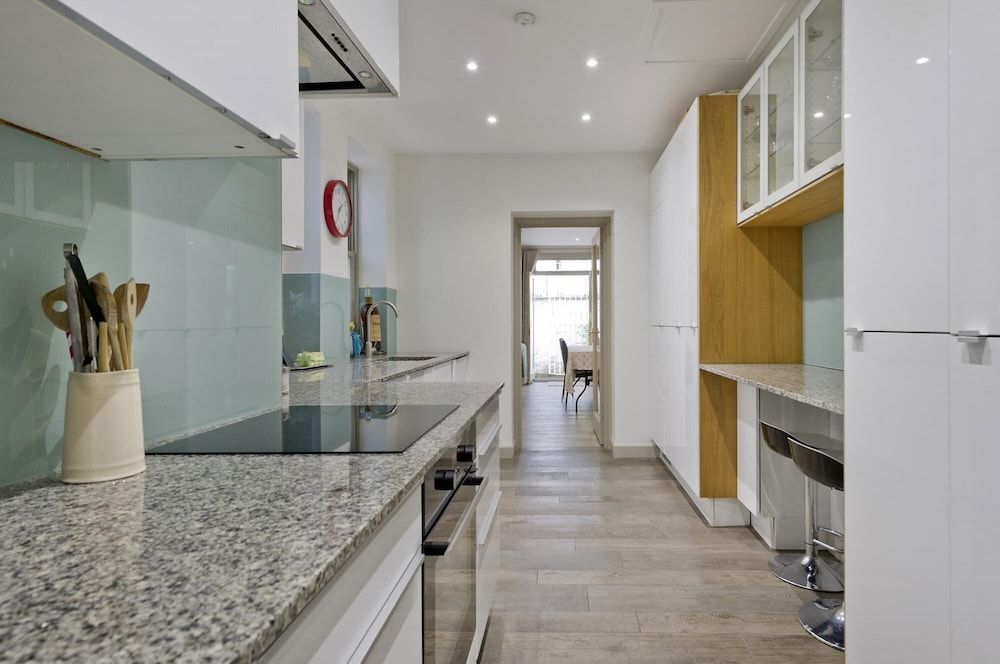 Elegant Stylish 2 Bedroom Basement Flat Notting Hill Apartment 11