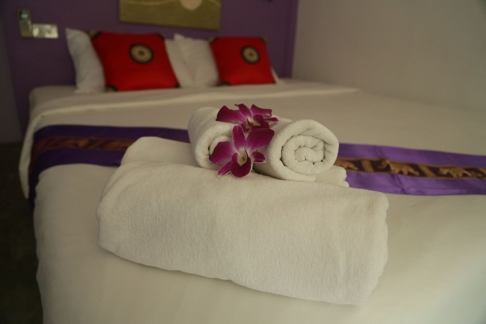 Boondaree Home Resort Superior Room 6