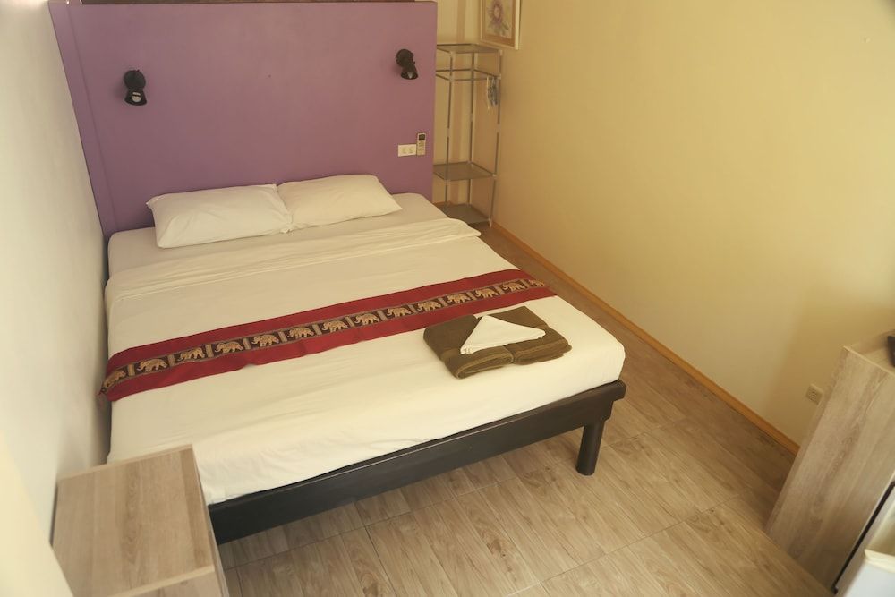 Boondaree Home Resort Superior Room 5