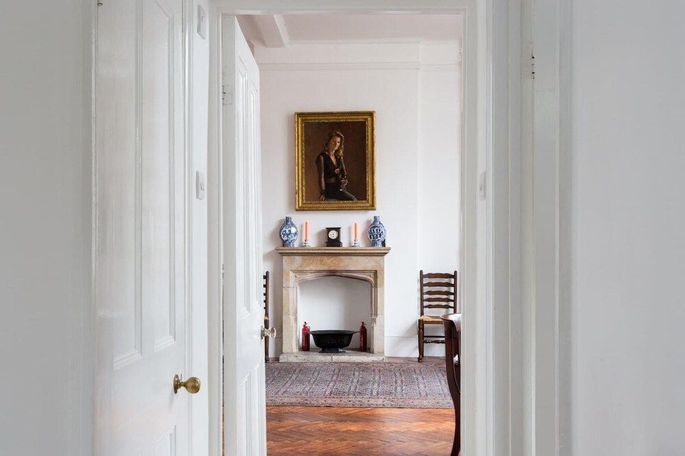 undefined Kensington Artistic 1bed Flat 8