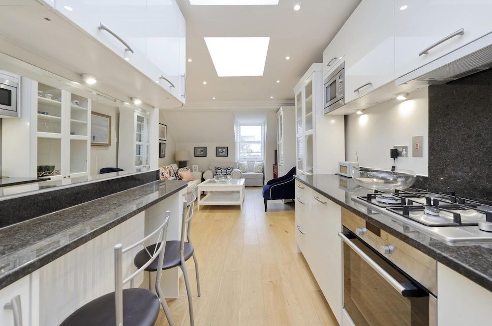 undefined Delightful Spacious 2 Bed Earl s Court Apartment 8