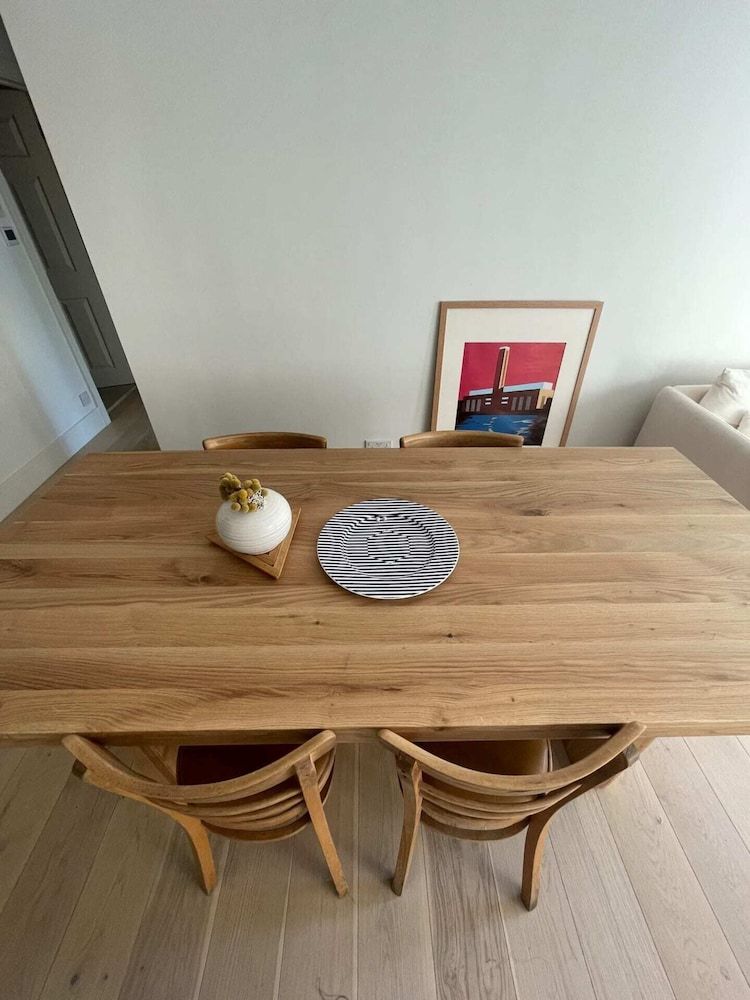 undefined Beautiful 2BD Flat With Private Courtyard- Borough