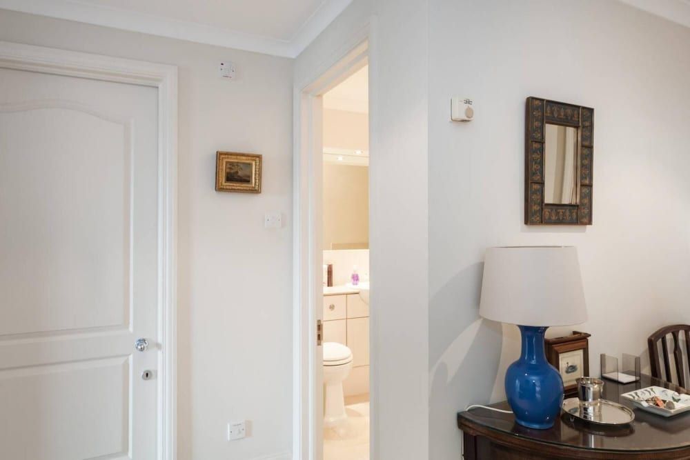 Bright Traditional 1bed Battersea Riverside Apt Apartment 13