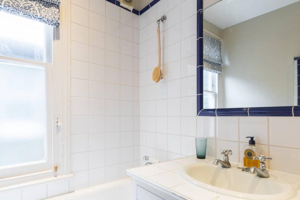 Marvellous 1 bed Fulham Apt w Terrace Apartment 33