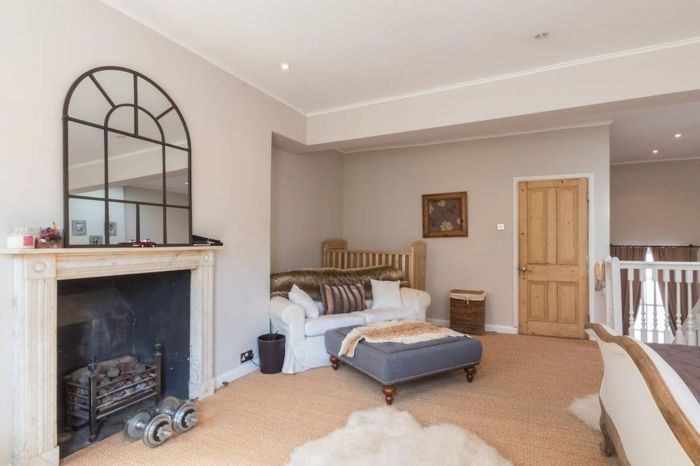 undefined Stylish 1bed w Roof Terrace 5