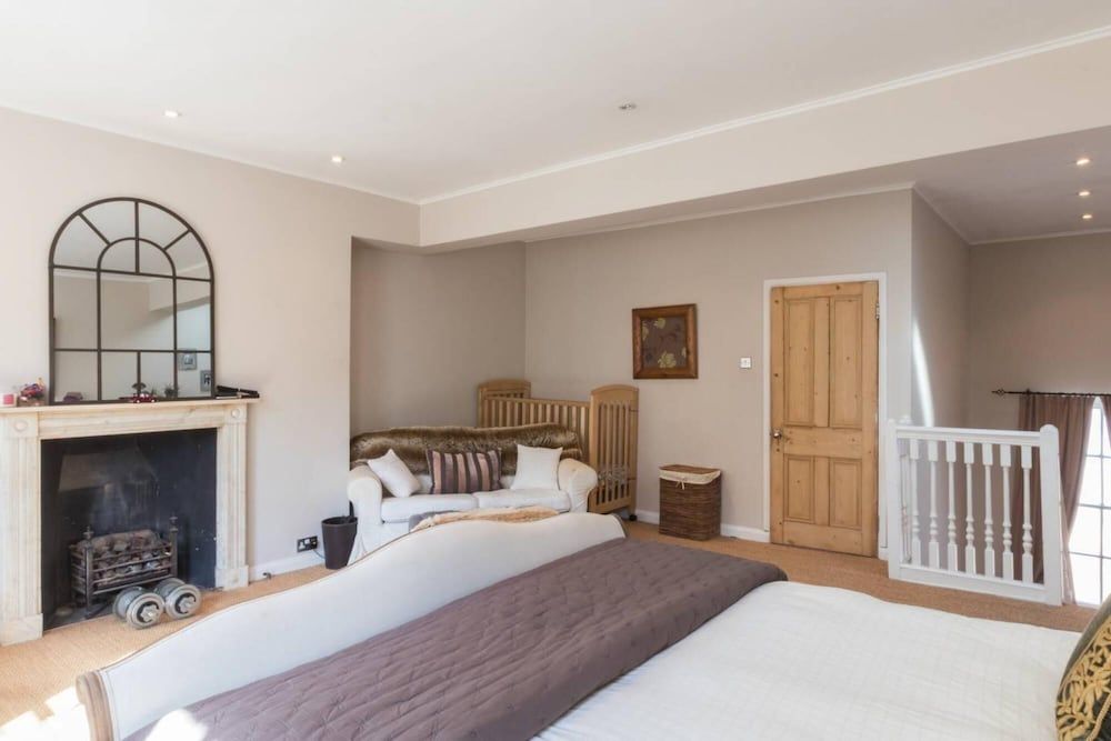 undefined Stylish 1bed w Roof Terrace 7