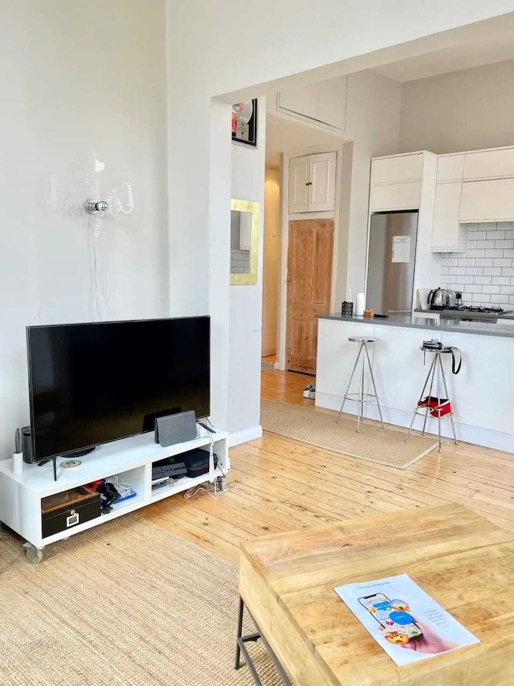 undefined Bright & Serene 2BD Flat - Ladbroke Grove 9