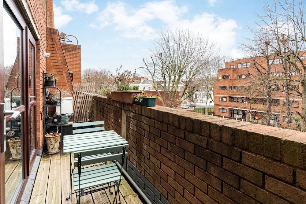 Luxury Islington Apartment with Balcony  Apartment (1 Bedroom) 16