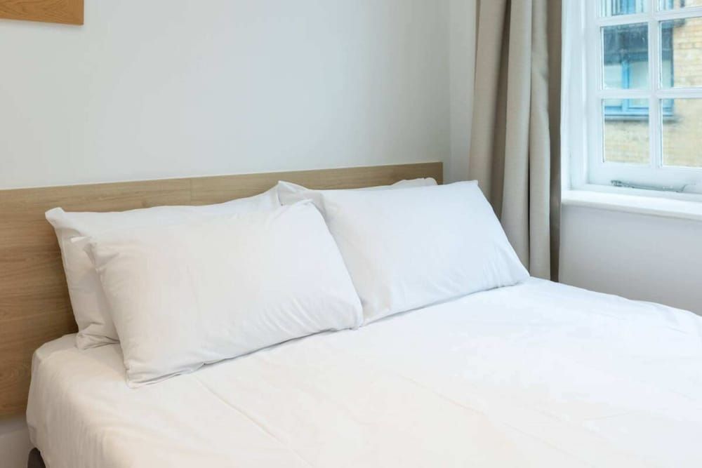 undefined Newly Renovated 1BD Flat - Camden 5