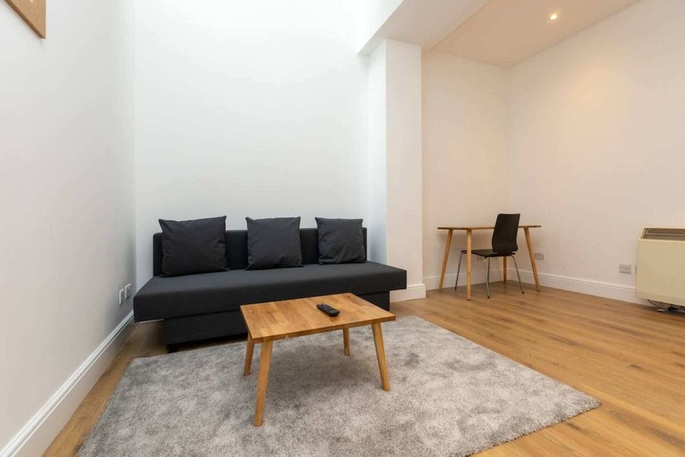 Newly Renovated 1BD Flat - Camden Basic Apartment, Multiple Beds 15