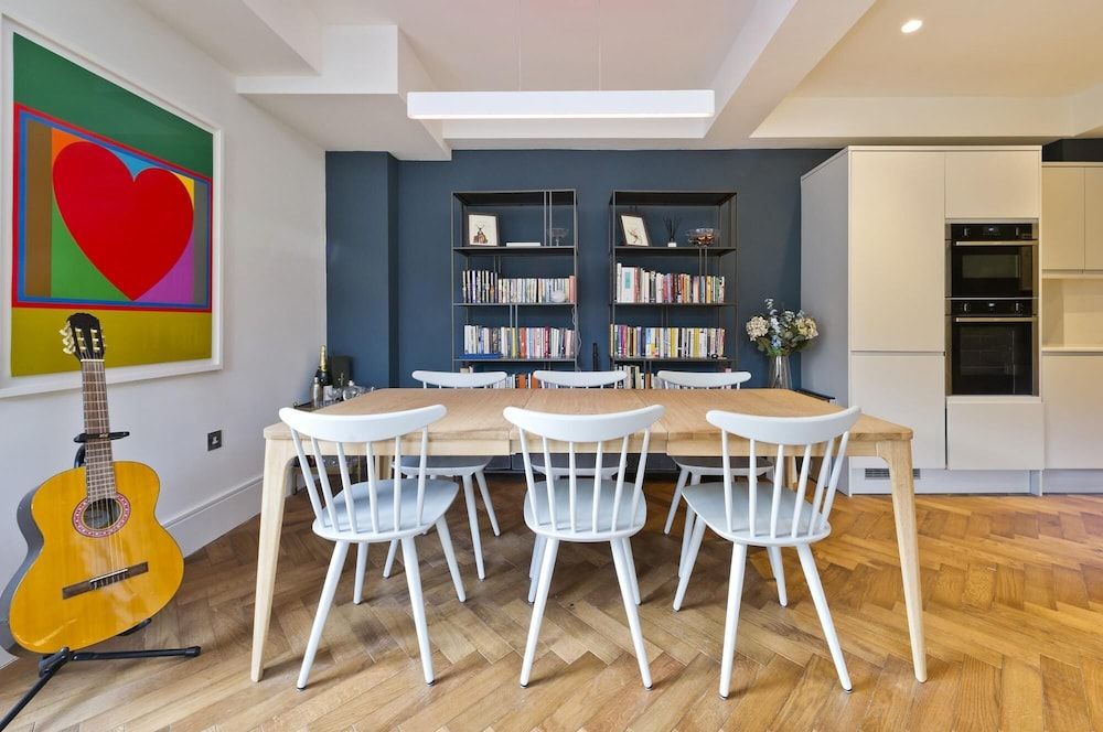 undefined Stylish 2 bed Flat Kings Cross