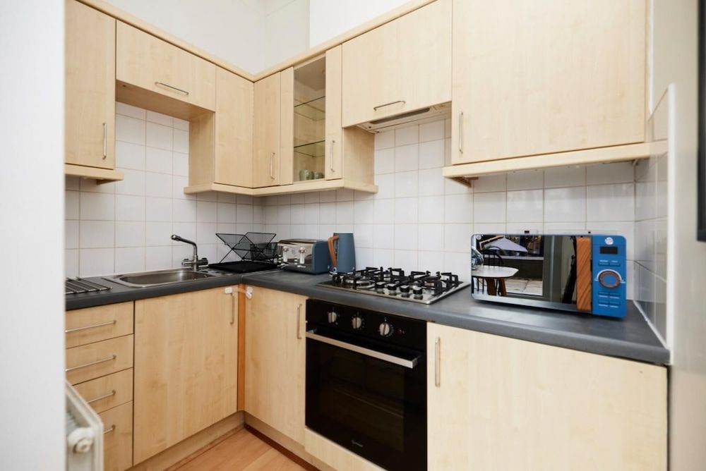 undefined The Camden Hideaway - Stunning 1bdr Flat With Balcony 5