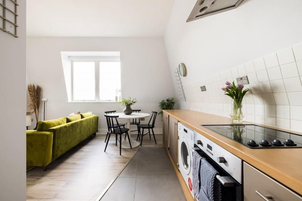 undefined The Camberwell Loft - Captivating 2bdr Flat 6