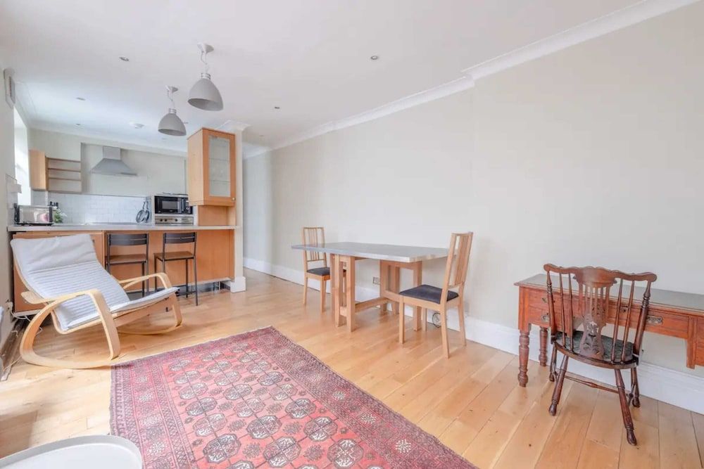 undefined Lovely 1 Bedroom With Patio - 10 Mins From Hyde Park 4