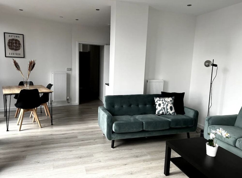 Manhattan Pad by condokeeper Luxury Apartment 14