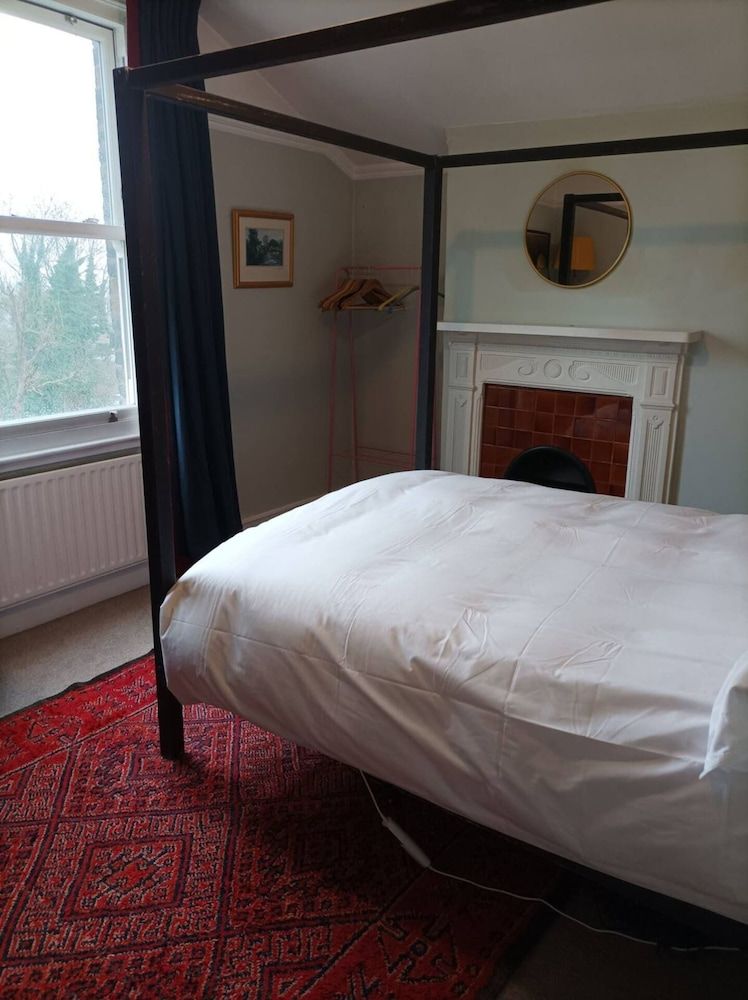 undefined Elegant and Quirky 2BD Flat - Kensal Rise 2