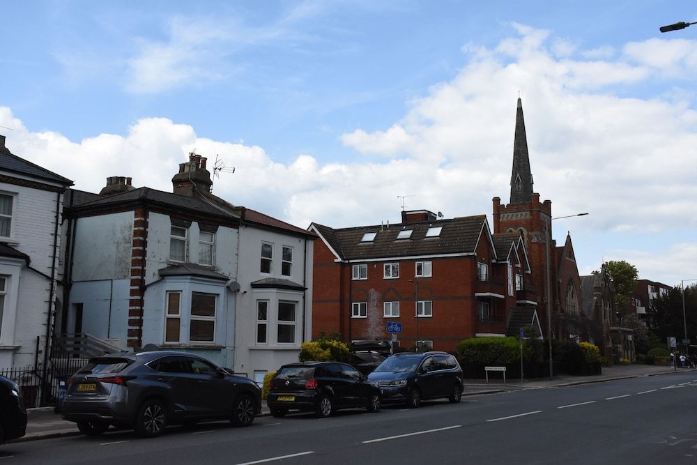 undefined Northside Apartments Finchley 5