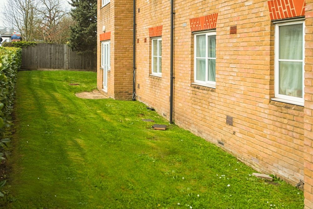 undefined Hendon Pad - Austin David Apartments