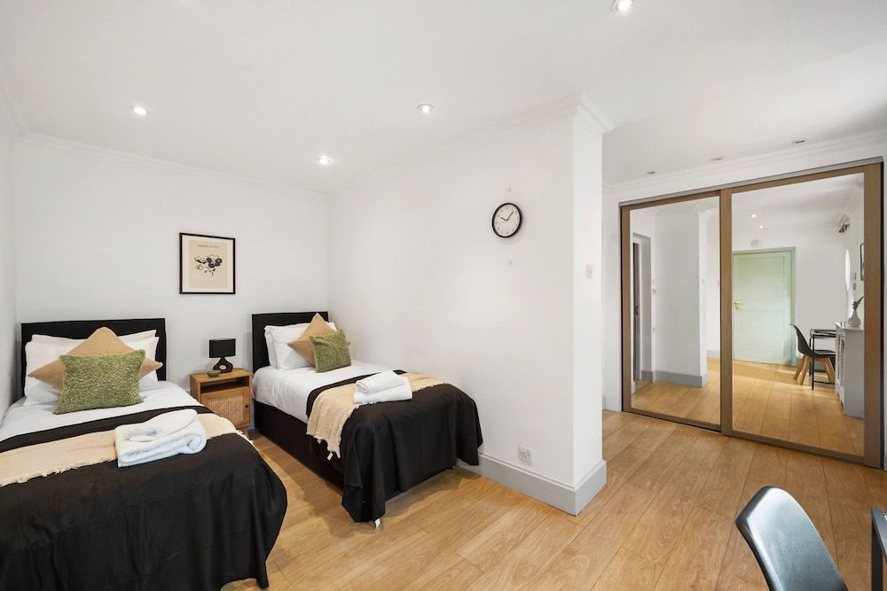 undefined Flat in Kensington London 5