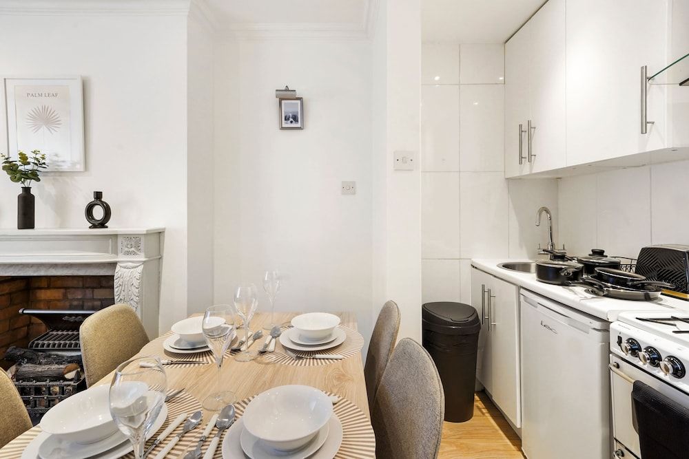undefined Flat in Kensington London 9