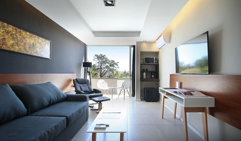 Pinares del Cerro Resort & Suites Suite Garden 4