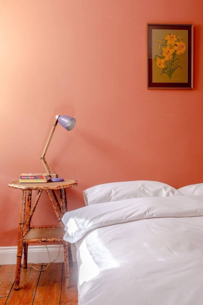 undefined Unique Vintage-style 3BD Flat - Dalston 3