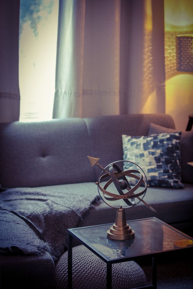 Warren st Apt City Apartment 30