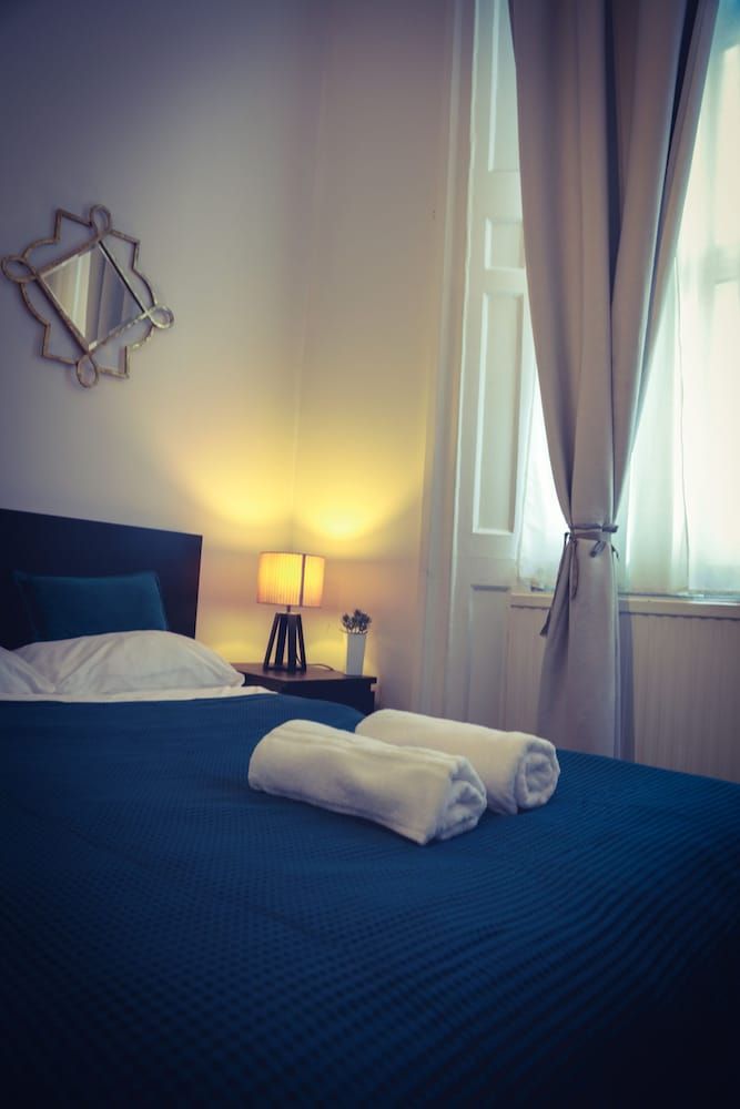 undefined Warren st Apt 6