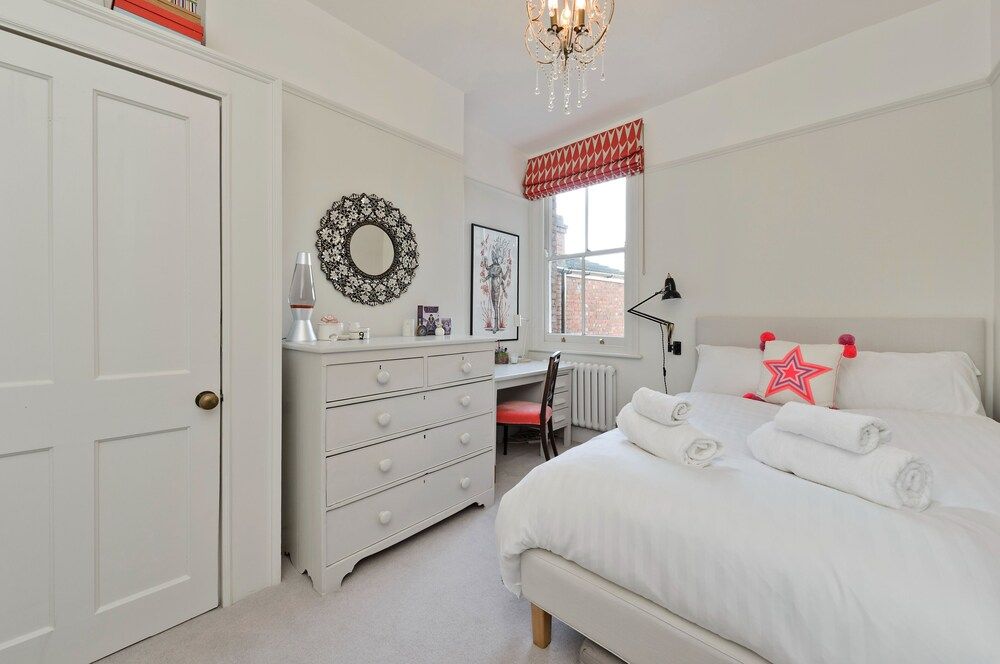 undefined Interior Designed House With Garden in North West London by Underthedoormat 6