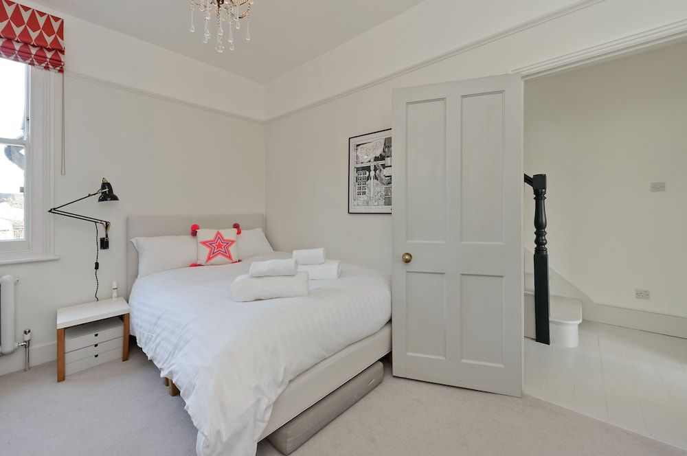 undefined Interior Designed House With Garden in North West London by Underthedoormat 7