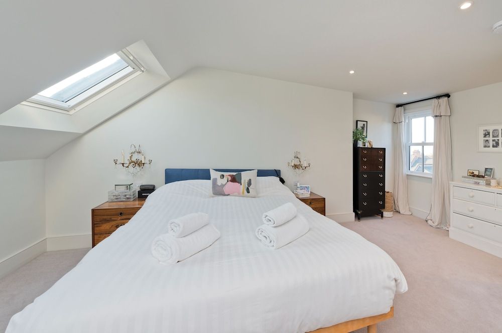 undefined Interior Designed House With Garden in North West London by Underthedoormat 5