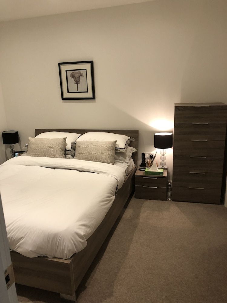 undefined Wembley 2 Bedroom Apartment