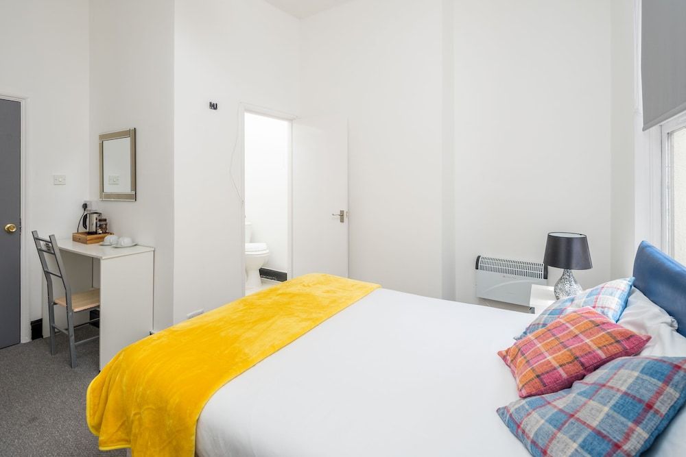 undefined Isledon Hotel 2