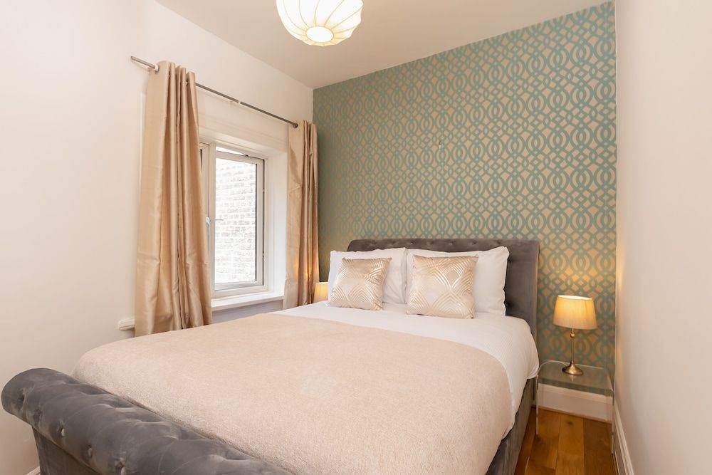 undefined Top Notch Apartment 4