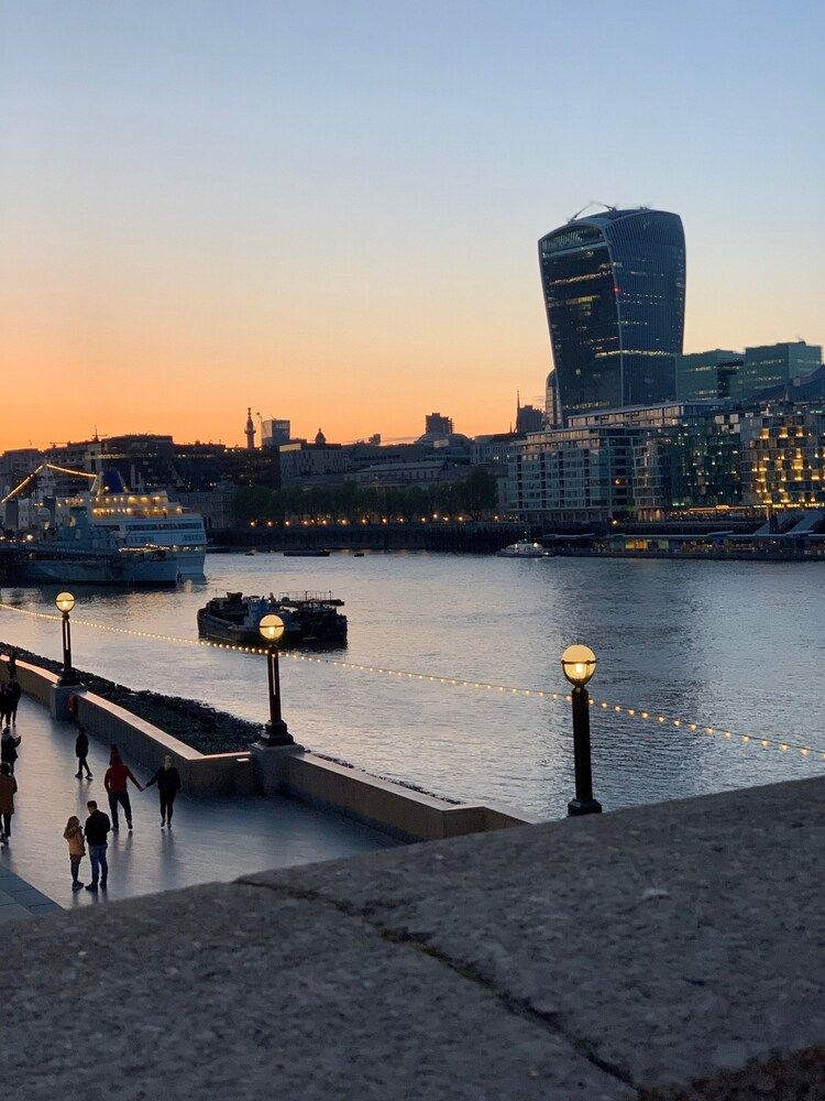 Deluxe London Homes Tower Bridge Deluxe Apartment, 2 Bedrooms, City View 5