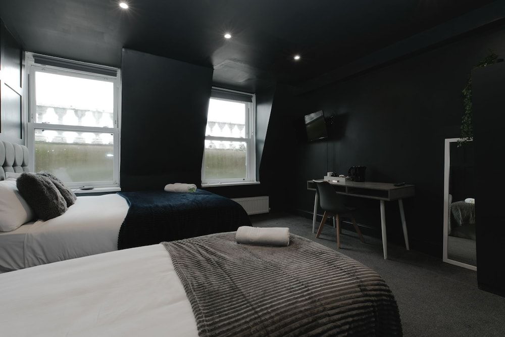 undefined Amsterdam Hotel