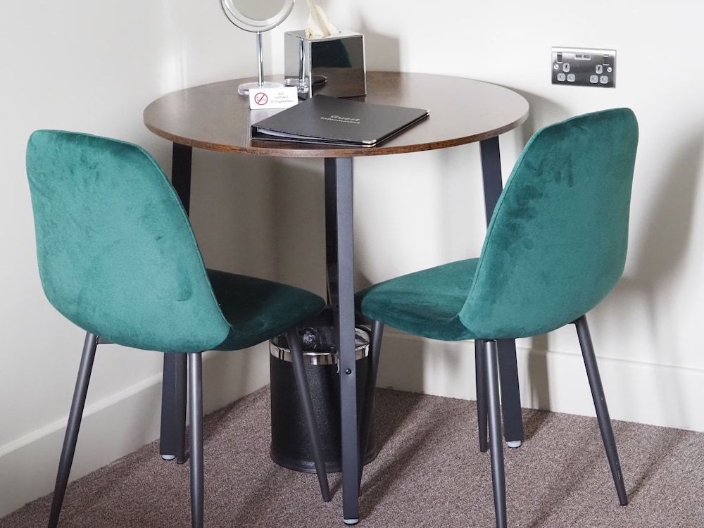 Keystone House Apartment room 4