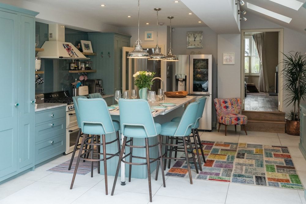 Immaculate Designer Home in Wandsworth House, 4 Bedrooms 42