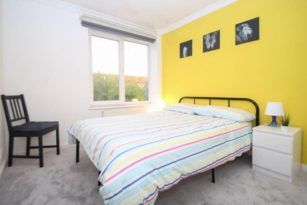 Dunston Comfort House, Multiple Beds, Non Smoking 5