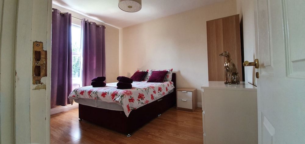 Joseph House Basic House 12