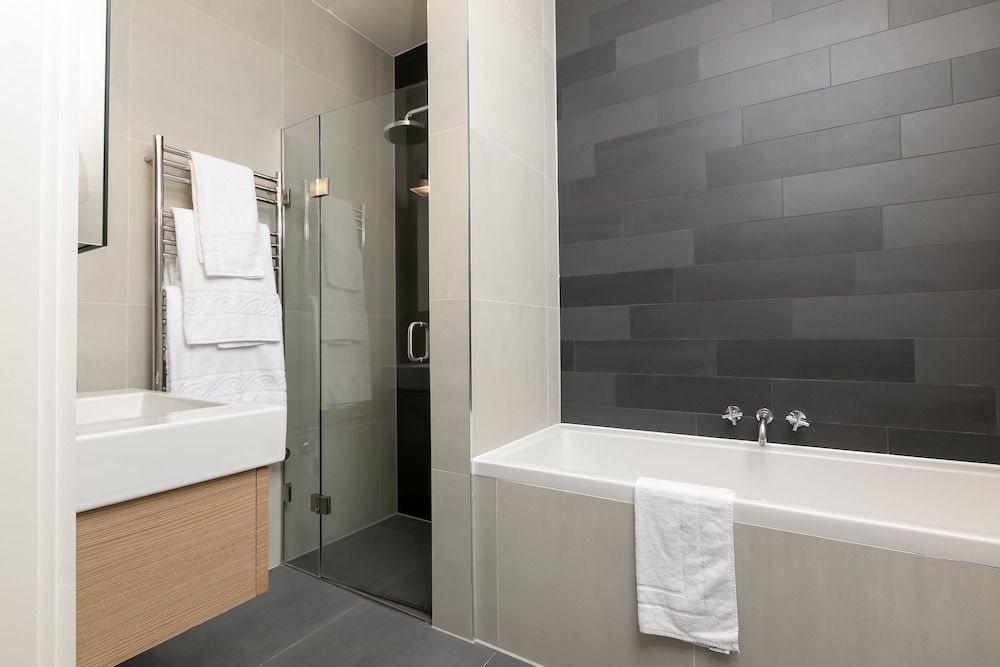 LT Greenwich 3 Bed Townhouse House, Ensuite (LT Greenwich 3 Bed) 24