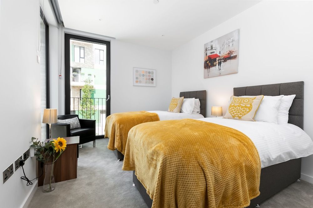 LT Greenwich 3 Bed Townhouse House, Ensuite (LT Greenwich 3 Bed) 7