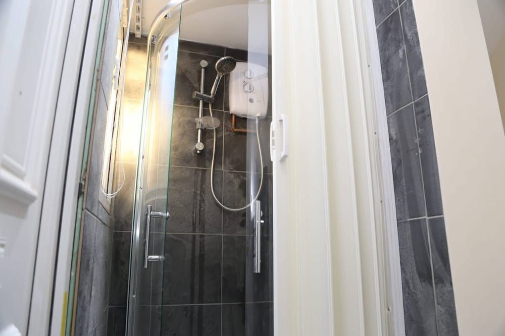 undefined Room in House - Aa Guest Room2 6