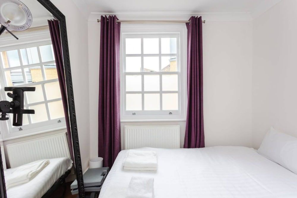 Stylish 3 Bedroom Home With Garden Near Kings Cross