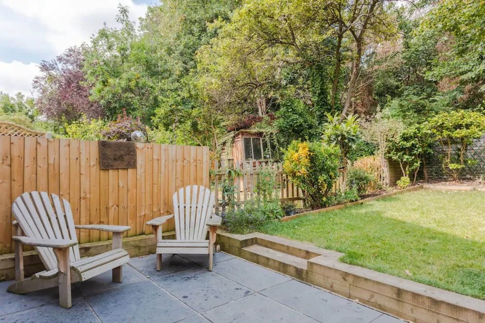 undefined Modern 3 Bedroom Home in Honor Oak Beside Nature Reserve